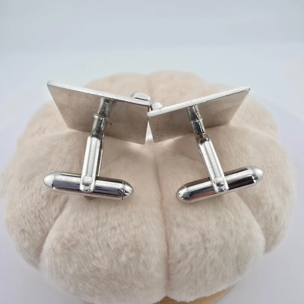 Vtg SWANK Square Cufflinks Polished Mirror Finish Scrollwork USA Silver Tone
